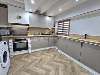 Maison - 60 m² - 3 pièces