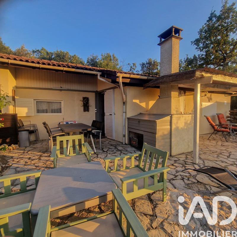 Maison - 89 m² - 7 pièces