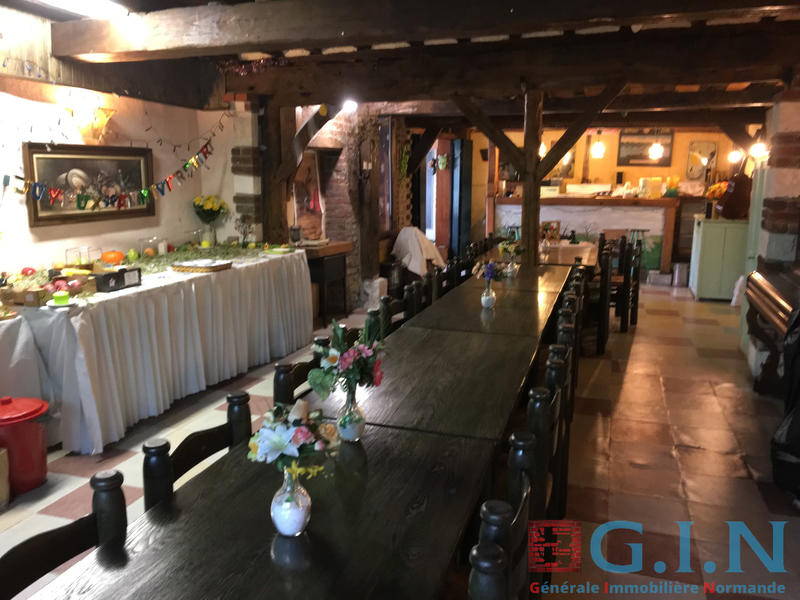 Maison - 276 m² - 5 pièces