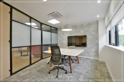 Bureau - 86 m² - 2 pièces