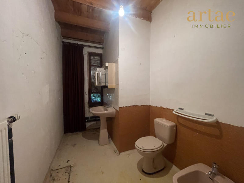 Maison ancienne - 176 m² - 7 pièces