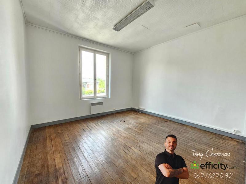 Bureau - 123 m² - 8 pièces