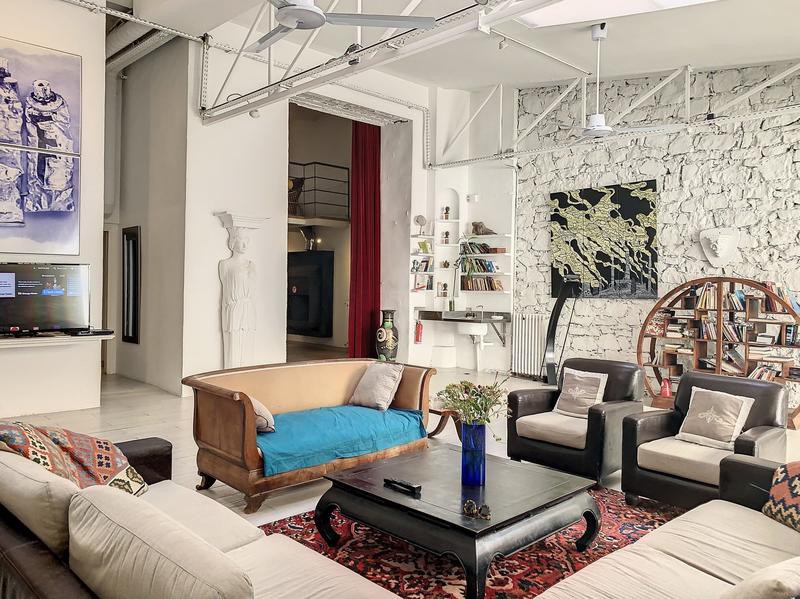 Loft - 225 m² - 6 pièces