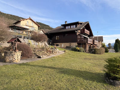 Maison - 190 m² - 7 pièces