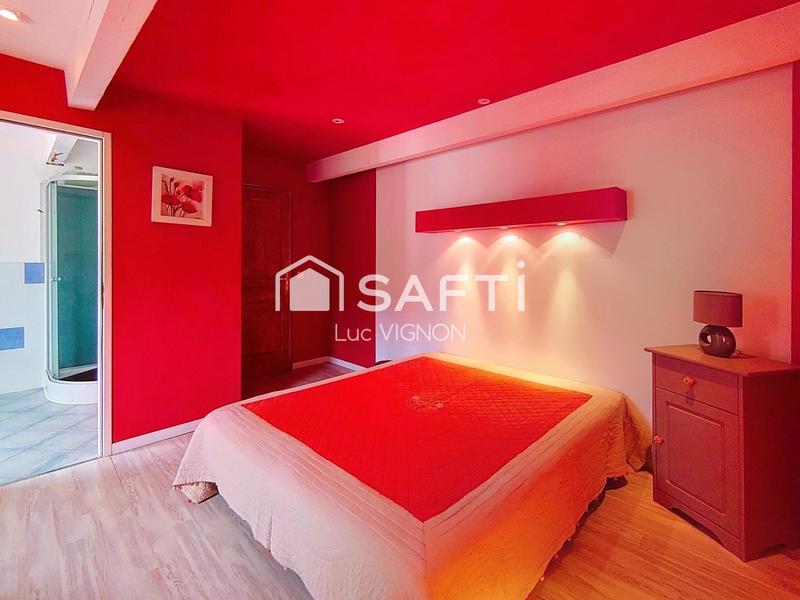 Maison - 389 m² - 14 pièces