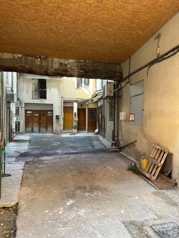 Immeuble - 277 m² - 8 pièces