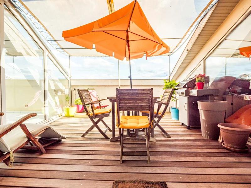 Appartement - 218 m² - 6 pièces