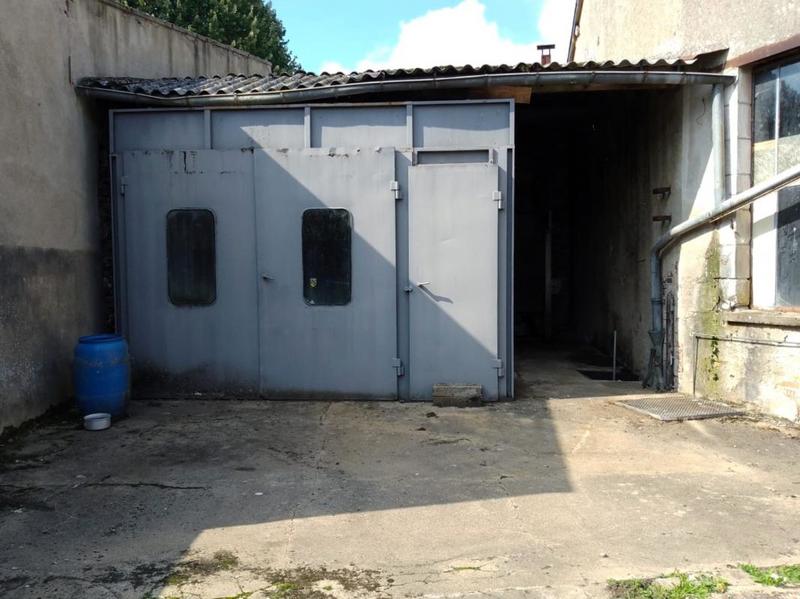 Maison - 412 m² - 8 pièces