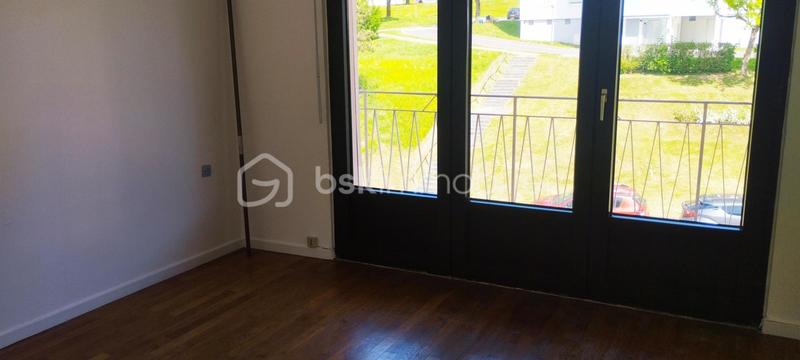 Immeuble - 242 m² - 12 pièces