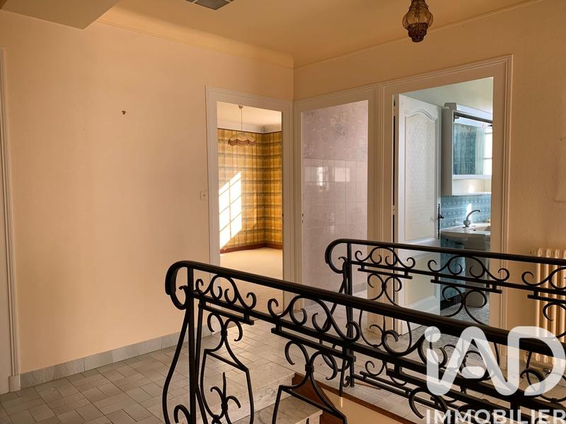 Maison de village - 297 m² - 10 pièces