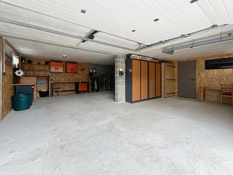 Maison - 94 m² - 5 pièces