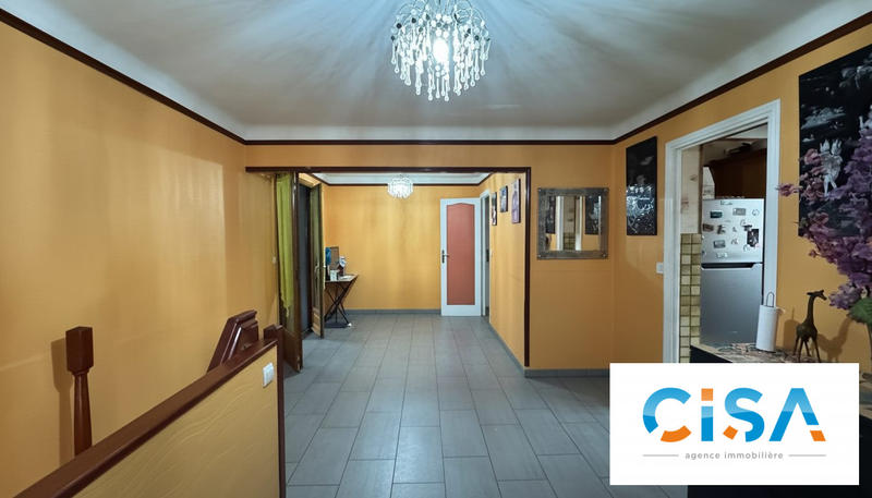 Maison - 146 m² - 7 pièces