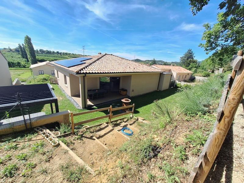 Maison - 111 m² - 4 pièces