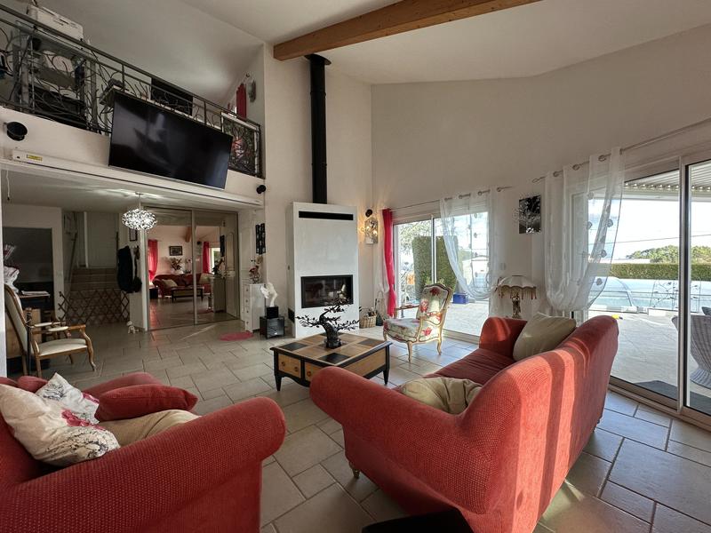 Villa - 159 m² - 6 pièces