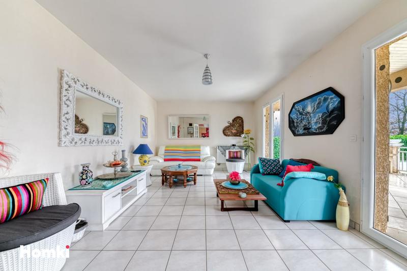 Maison - 140 m² - 6 pièces