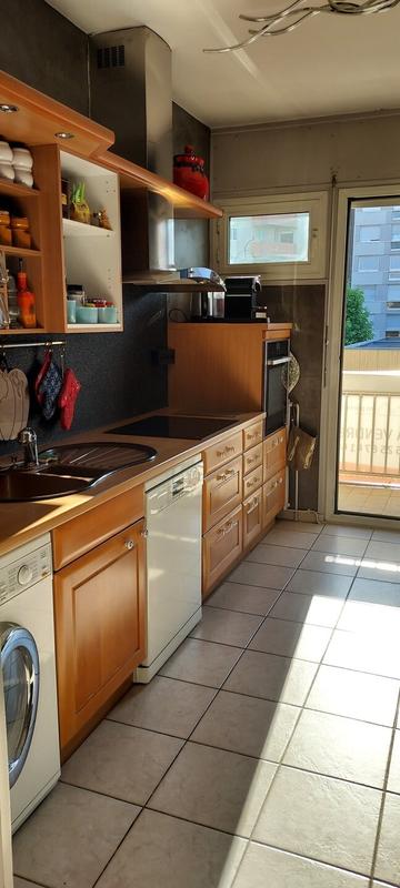 Appartement - 118 m² - 6 pièces