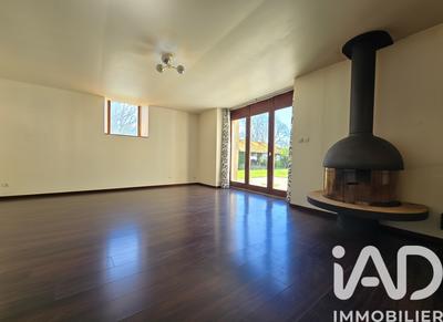 Maison - 214 m² - 6 pièces