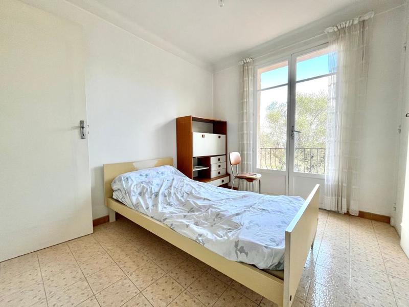 Maison - 96 m² - 5 pièces