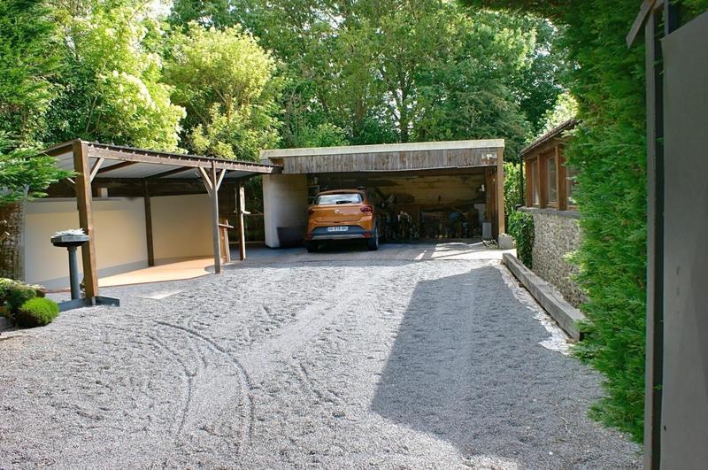 Maison - 111 m² - 5 pièces