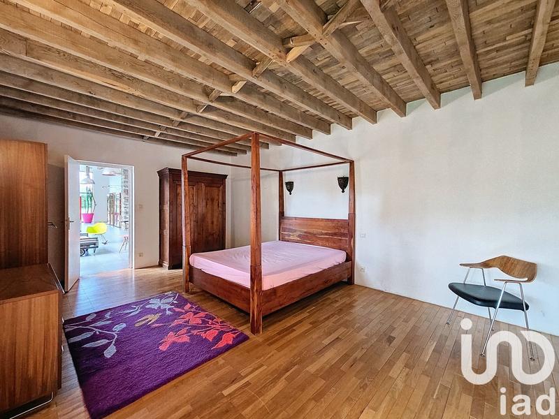 Maison - 277 m² - 8 pièces