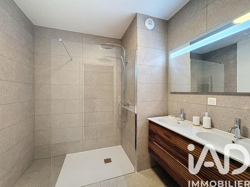 Appartement - 122 m² - 5 pièces