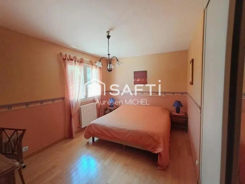 Maison - 258 m² - 7 pièces