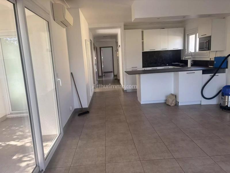 Appartement - 85 m² - 4 pièces