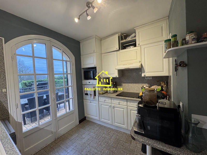 Maison traditionnelle - 112 m² - 5 pièces