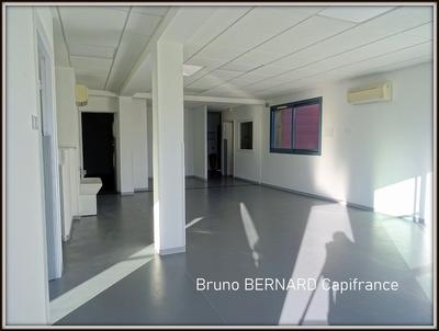 Bureau - 126 m² - 5 pièces