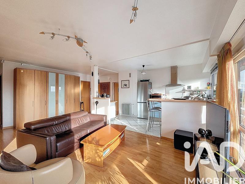 Appartement - 95 m² - 5 pièces