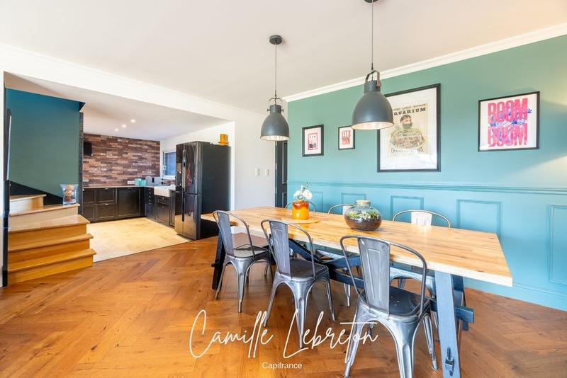 Maison - 176 m² - 6 pièces