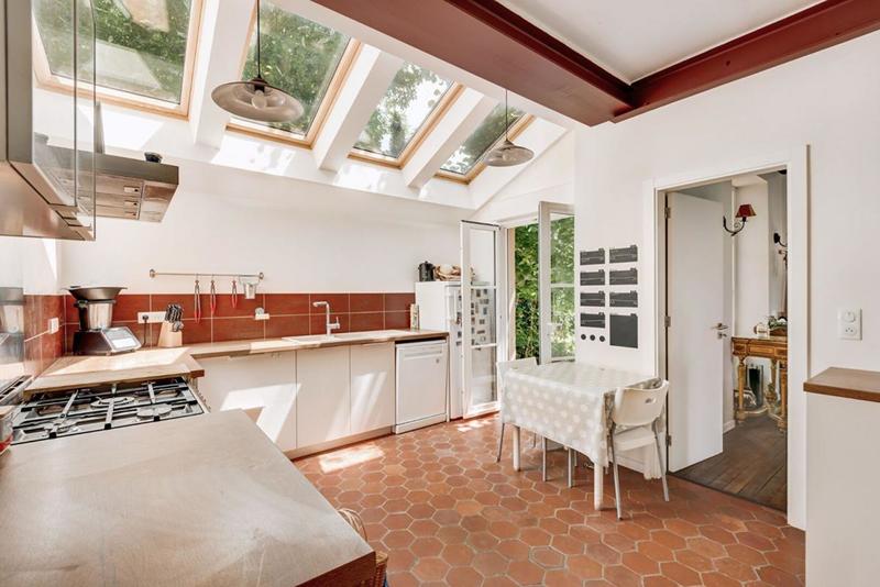 Maison - 200 m² - 6 pièces