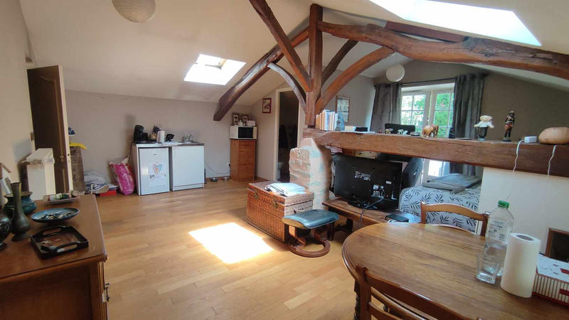 Maison - 264 m² - 11 pièces