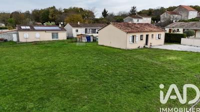 Maison - 85 m² - 4 pièces