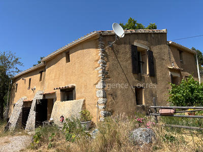 Maison - 120 m² - 4 pièces