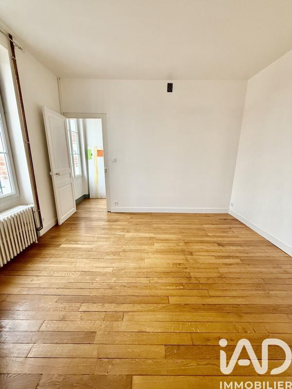 Maison - 200 m² - 7 pièces