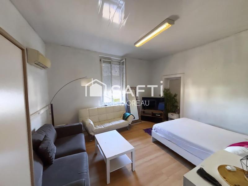 Local commercial - 160 m² - 10 pièces