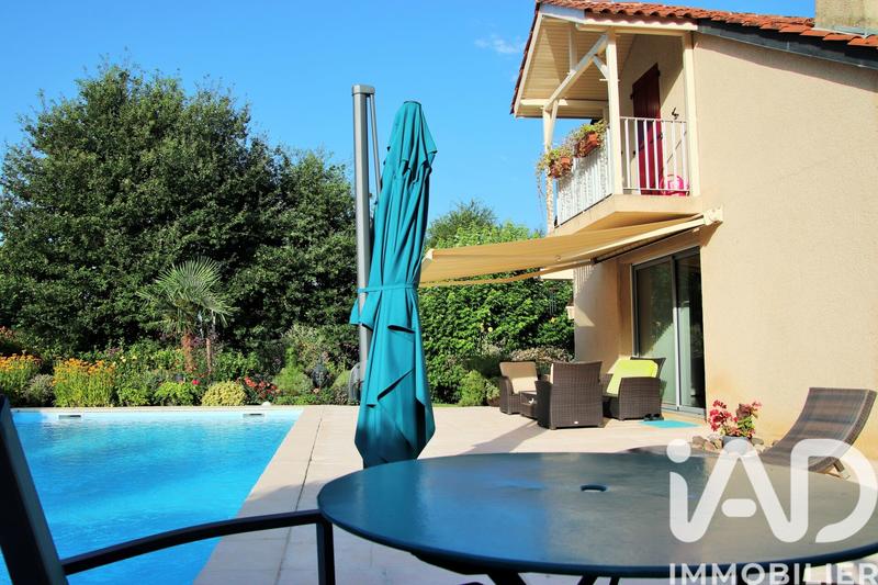 Maison - 150 m² - 5 pièces