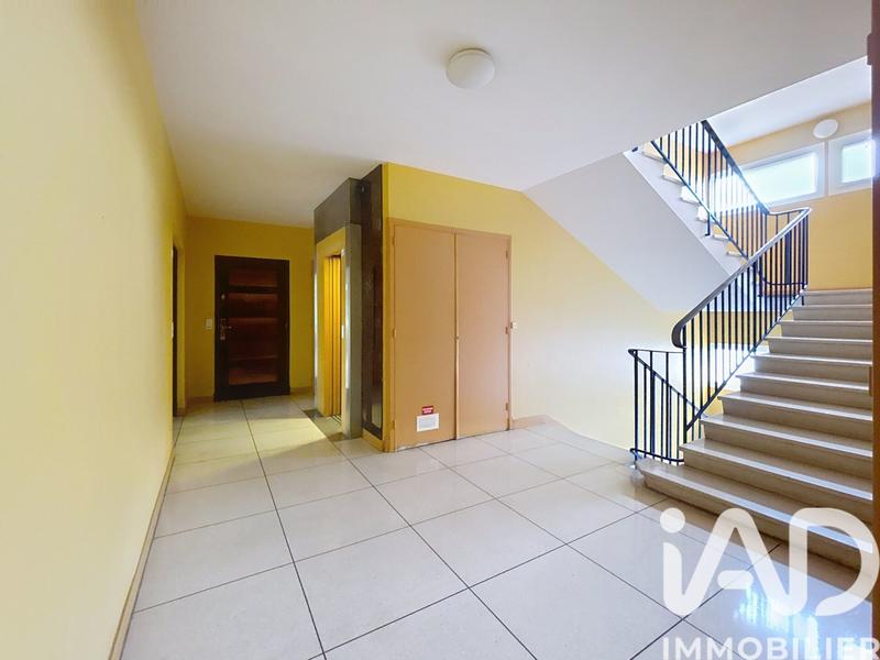 Appartement - 127 m² - 5 pièces