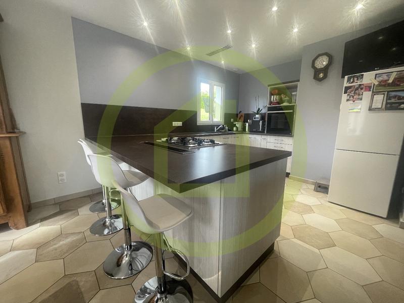 Maison - 120 m² - 4 pièces