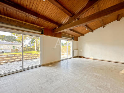 Maison - 147 m² - 6 pièces