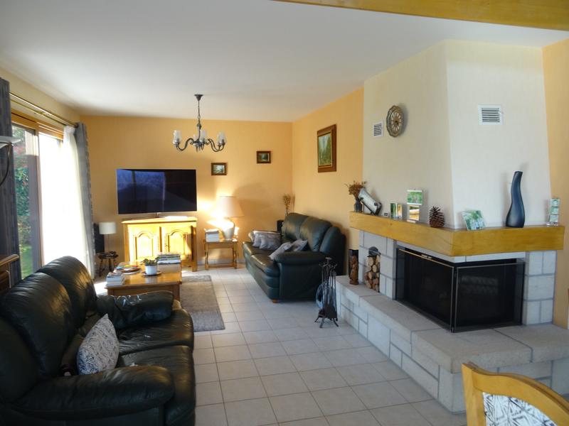 Maison - 195 m² - 9 pièces