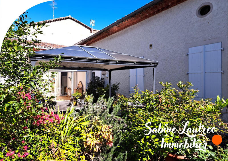 Maison - 233 m² - 7 pièces