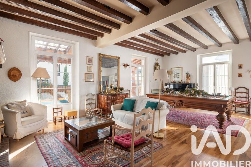 Maison - 292 m² - 8 pièces