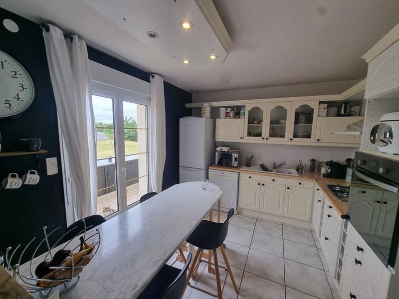 Maison - 135 m² - 6 pièces