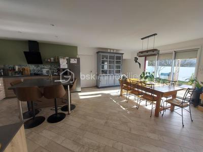 Maison de ville - 98 m² - 4 pièces