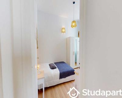 Chambre - 60 m² - 1 pièce