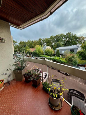 Appartement - 85 m² - 5 pièces