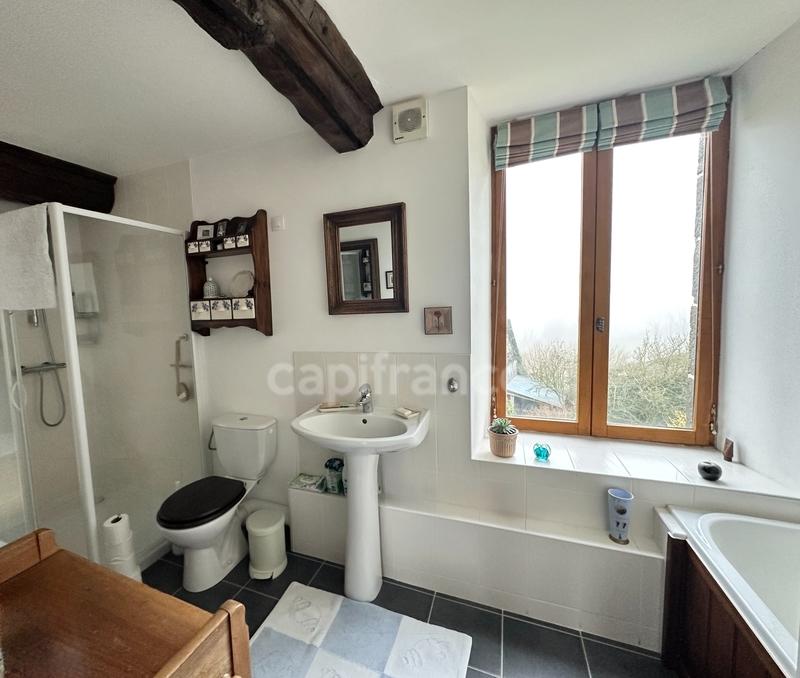 Maison - 158 m² - 6 pièces