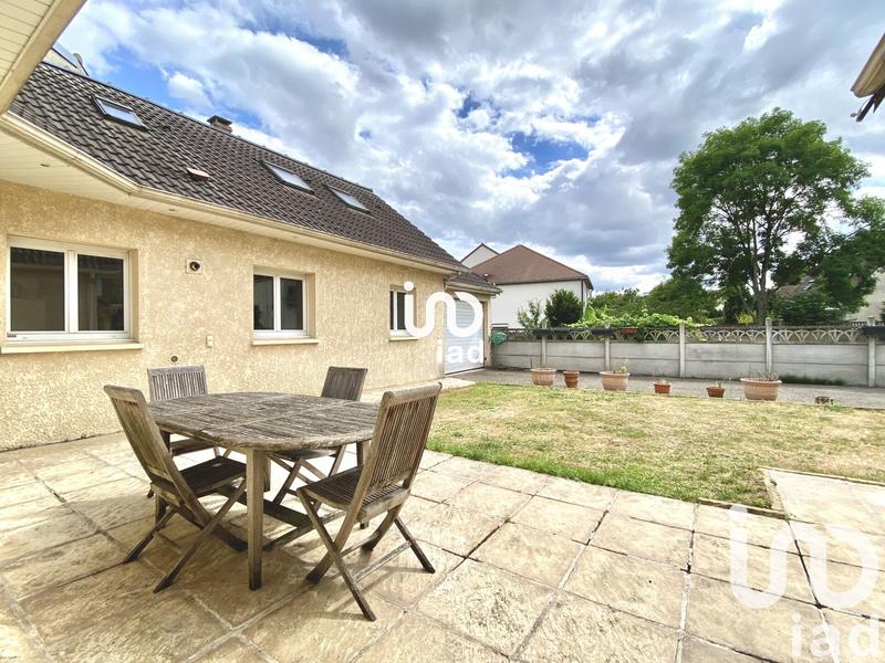 Maison - 157 m² - 6 pièces